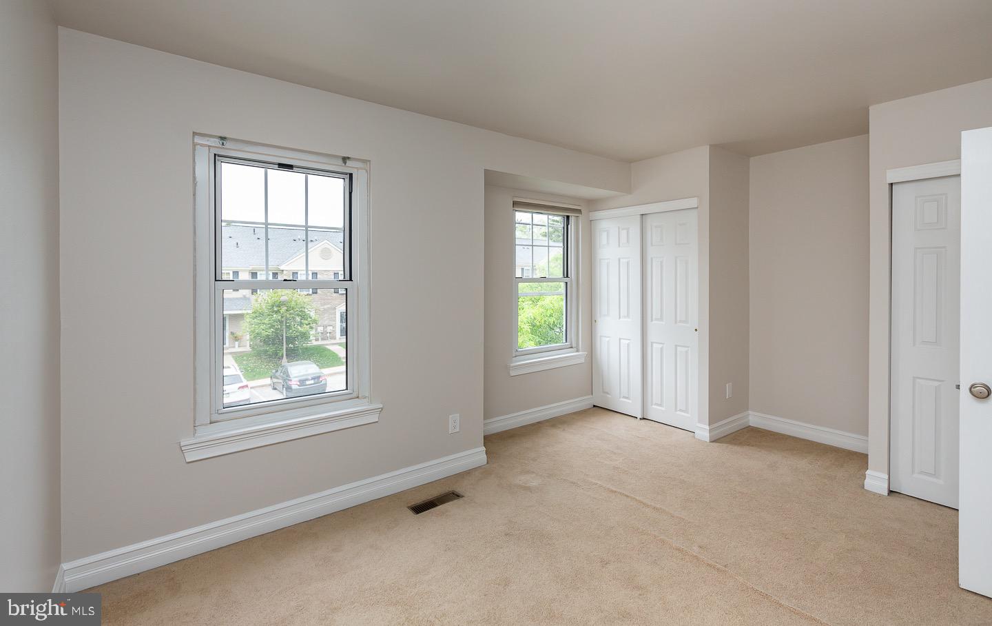 44 WINSTON CT #104 U-44