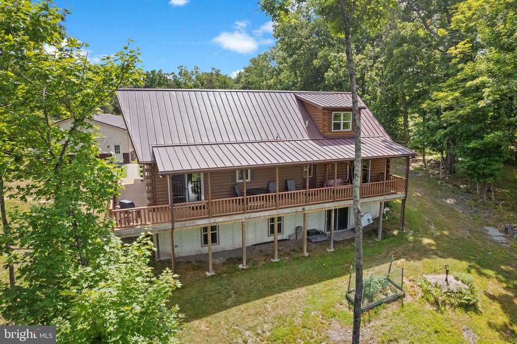 101 Colonial Dr