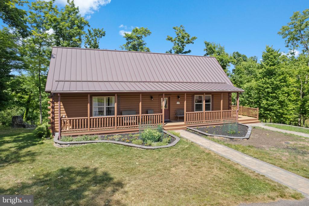 101 Colonial Dr