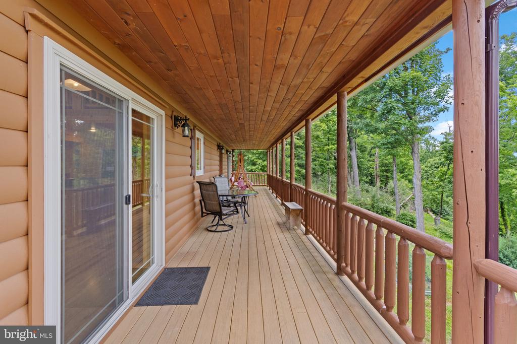 101 Colonial Dr