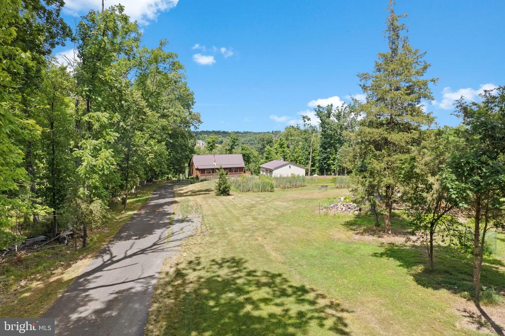 101 Colonial Dr