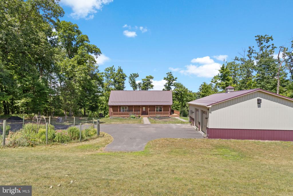 101 Colonial Dr