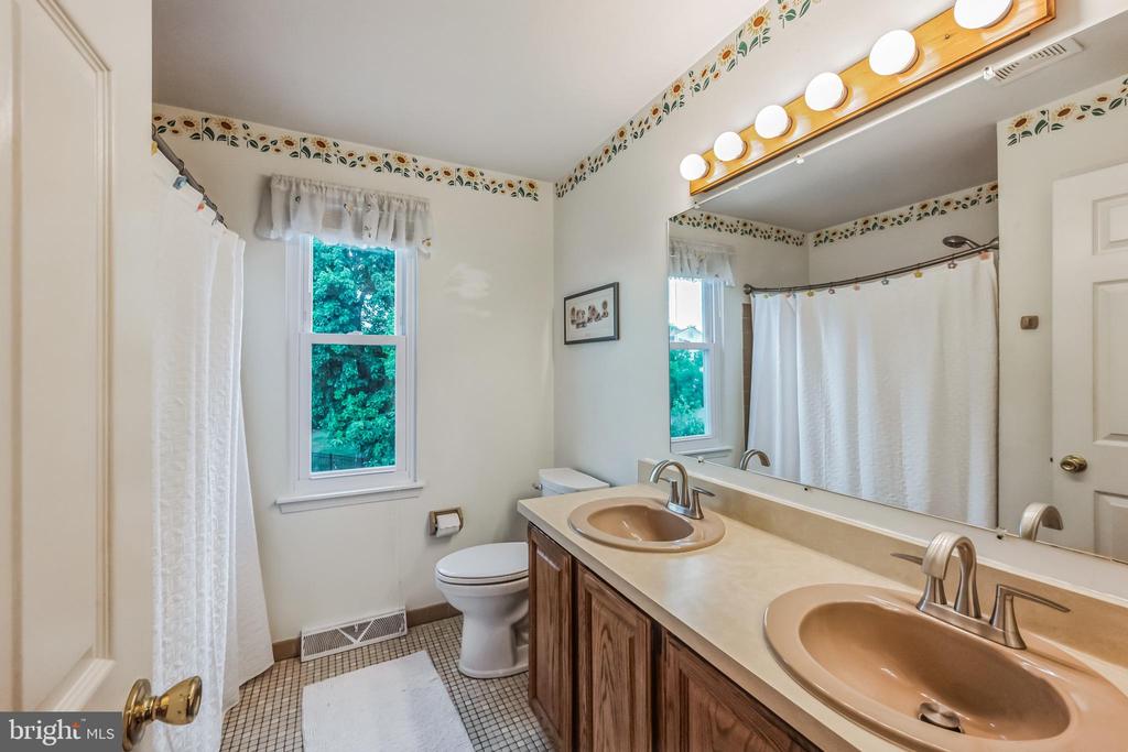 208 Musket Cir