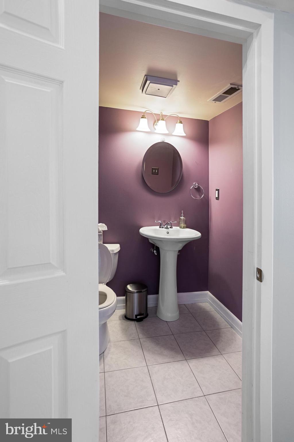 708 Continental Dr #Condo 240