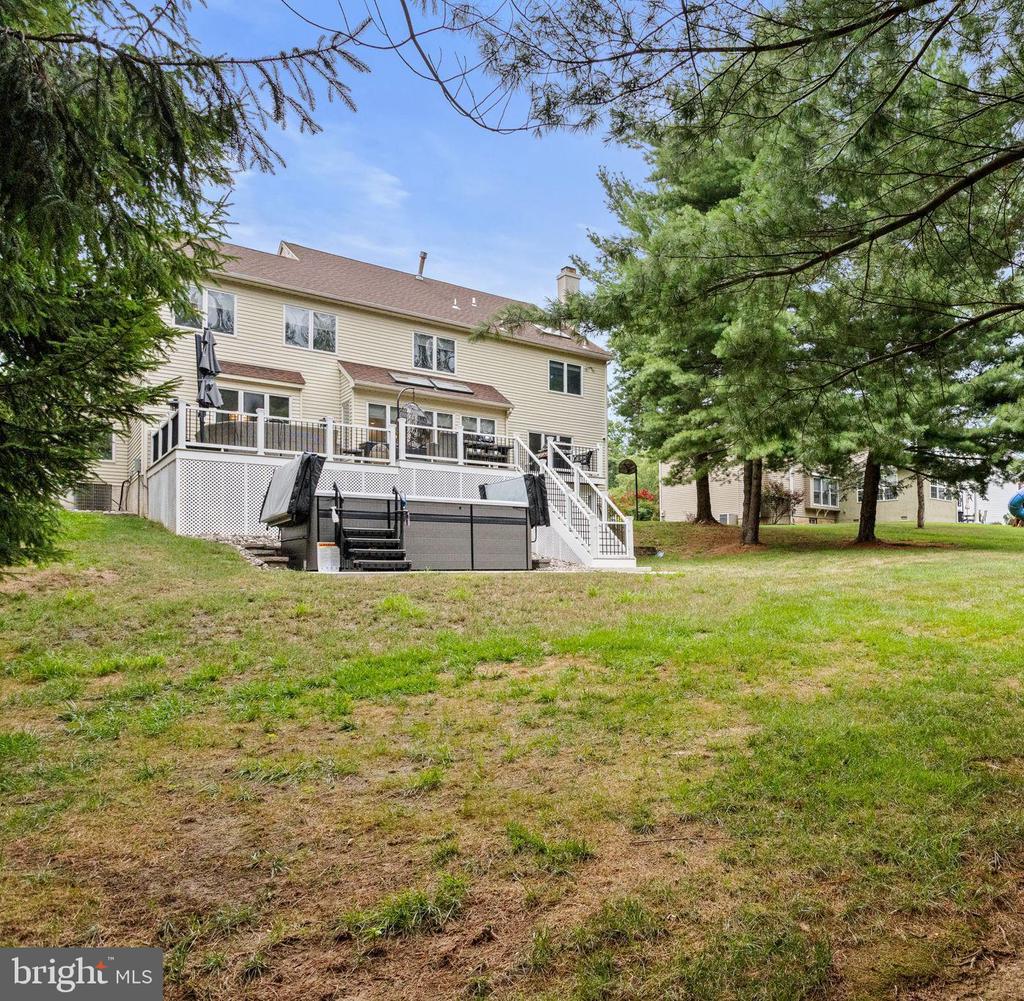 828 Redgate Rd