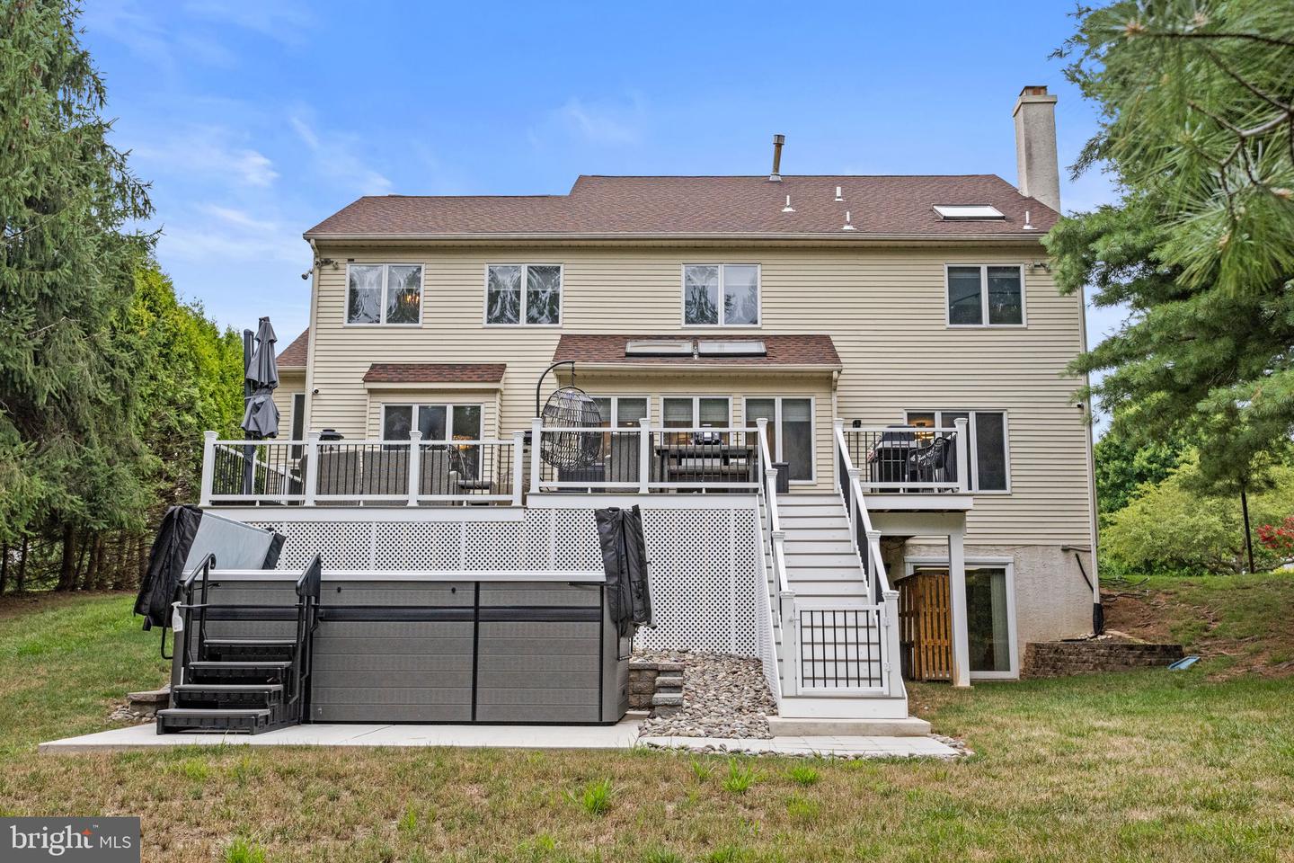 828 Redgate Rd