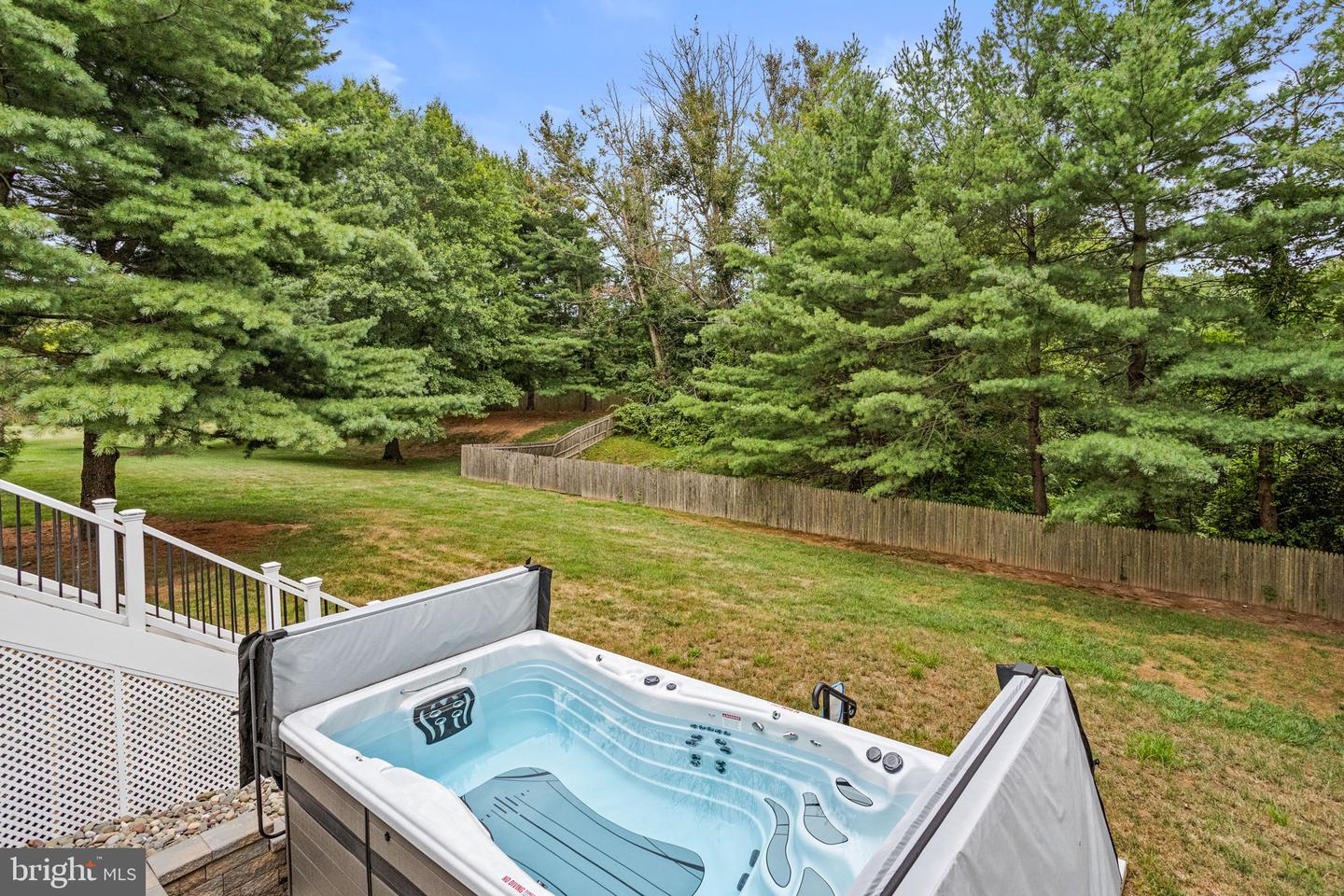 828 Redgate Rd