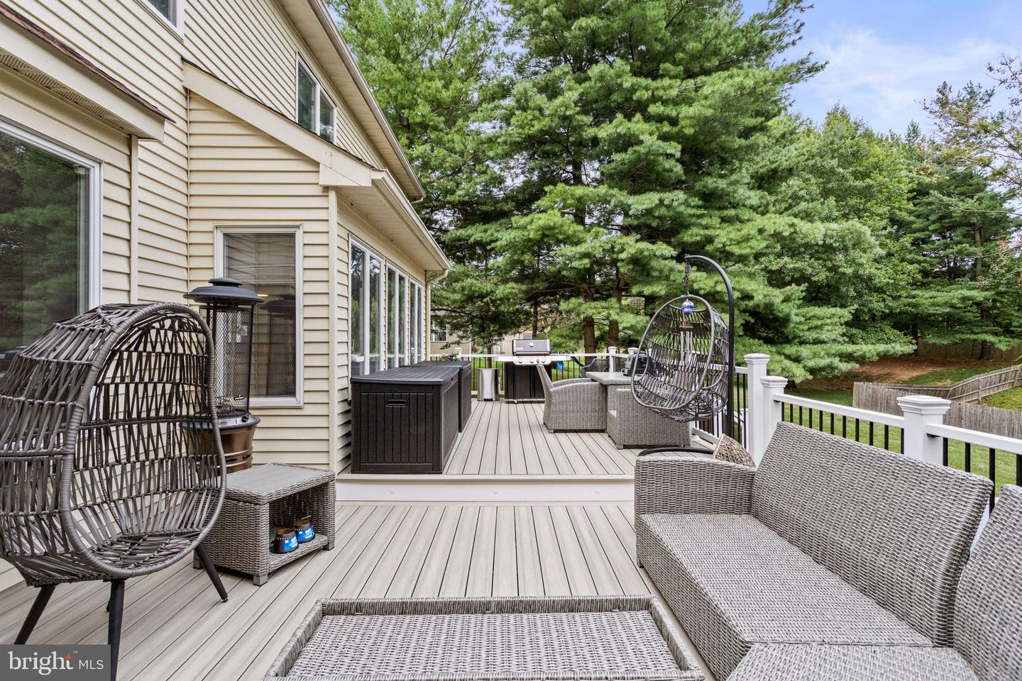 828 Redgate Rd