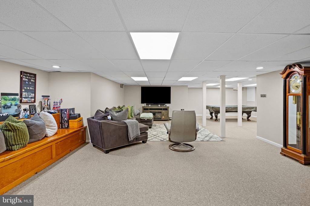 828 Redgate Rd
