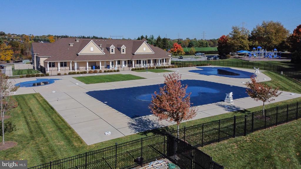 147 Sawgrass Dr