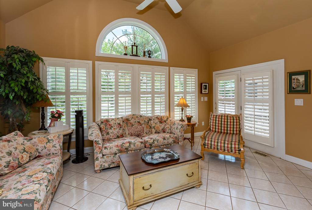 147 Sawgrass Dr