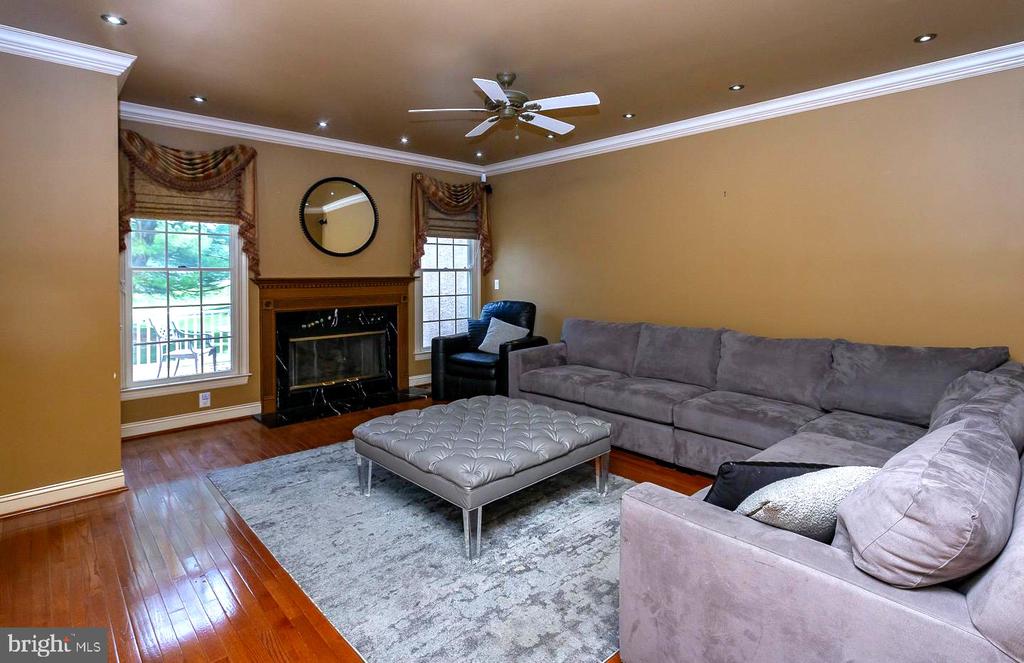 147 Sawgrass Dr