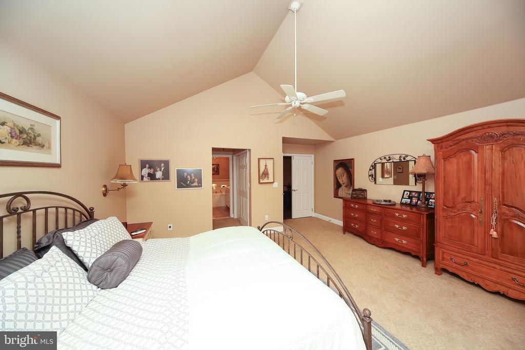 147 Sawgrass Dr
