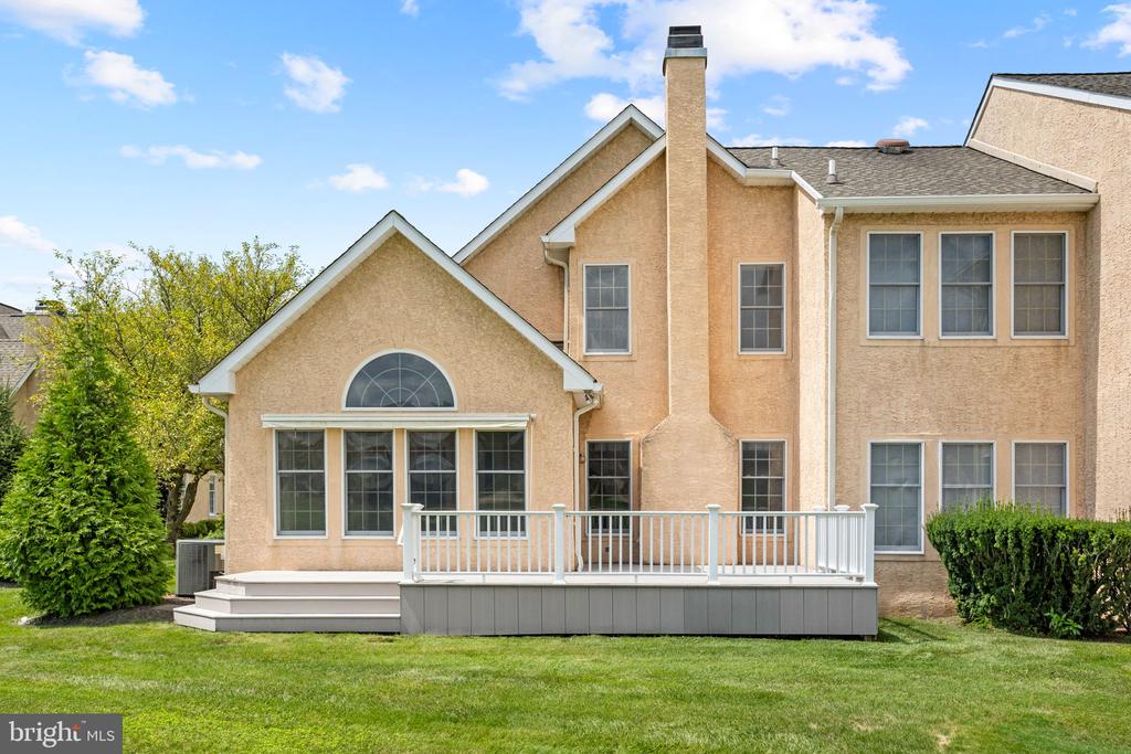 125 Sawgrass Dr