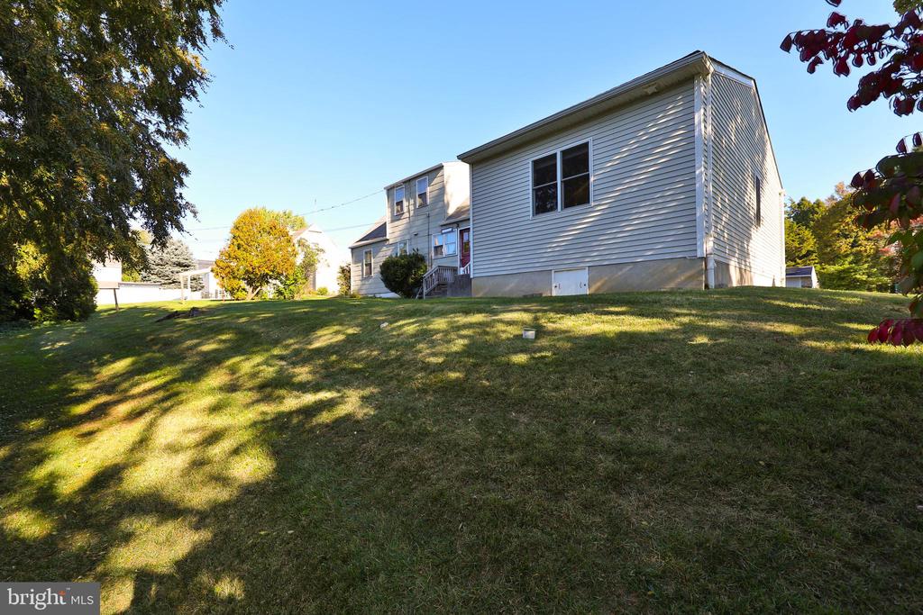 85 Manor Pl