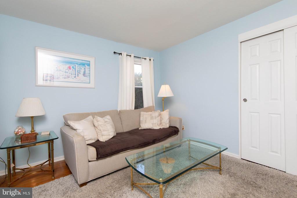 85 Manor Pl