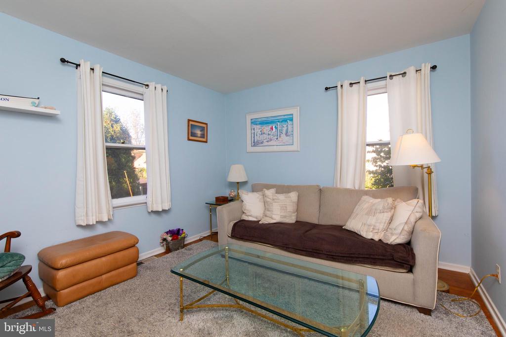 85 Manor Pl