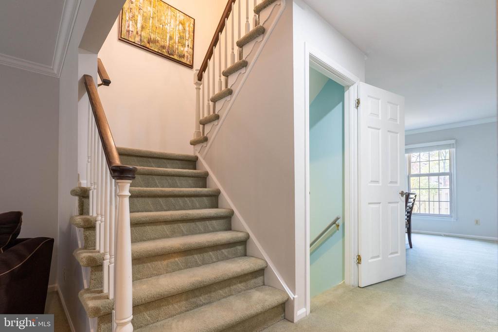 271 Almwich Pl
