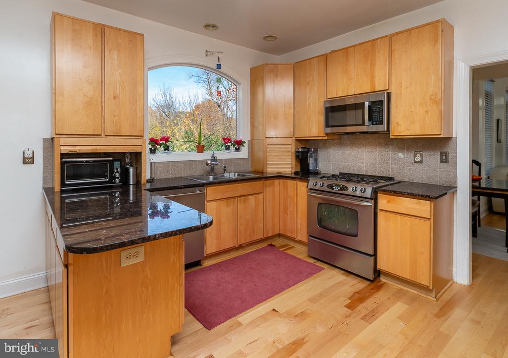 134 Chinaberry Dr