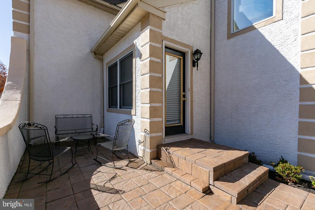 134 Chinaberry Dr