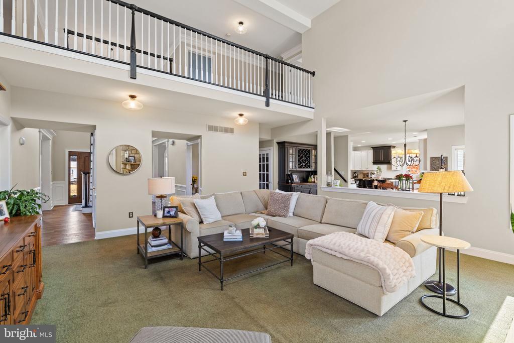 705 Broadmoor Dr