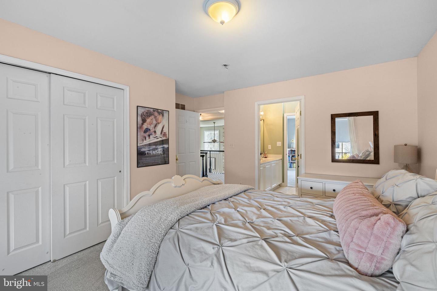 705 Broadmoor Dr
