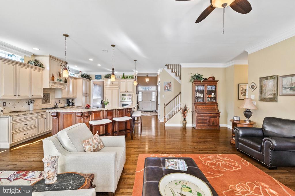617 Regency Hills Dr