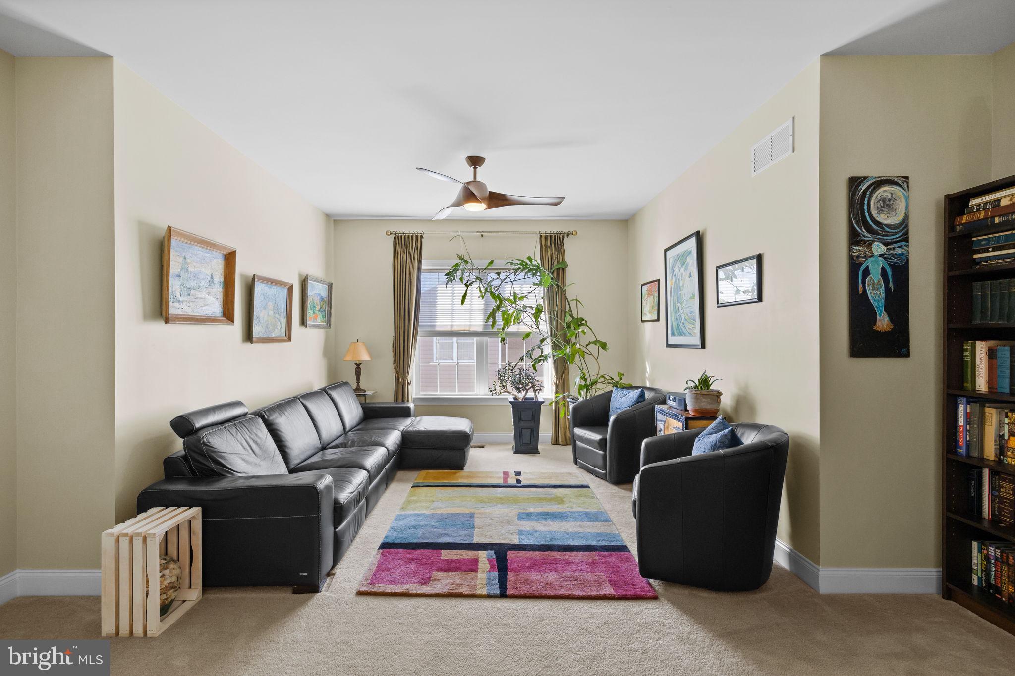 617 Regency Hills Dr