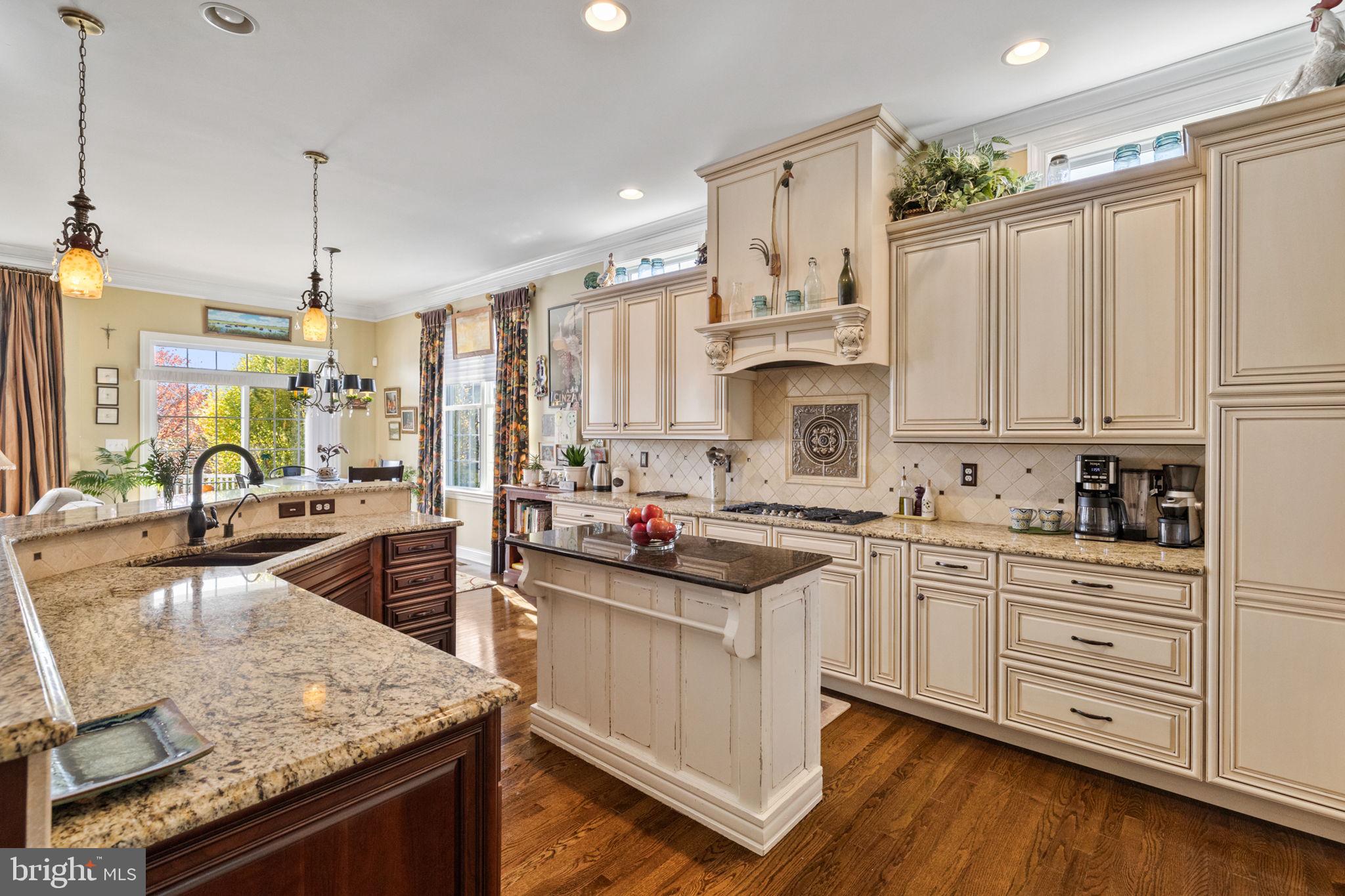 617 Regency Hills Dr