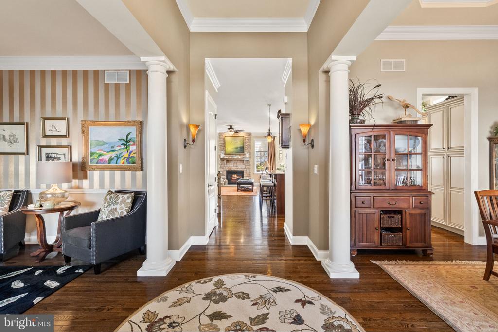 617 Regency Hills Dr