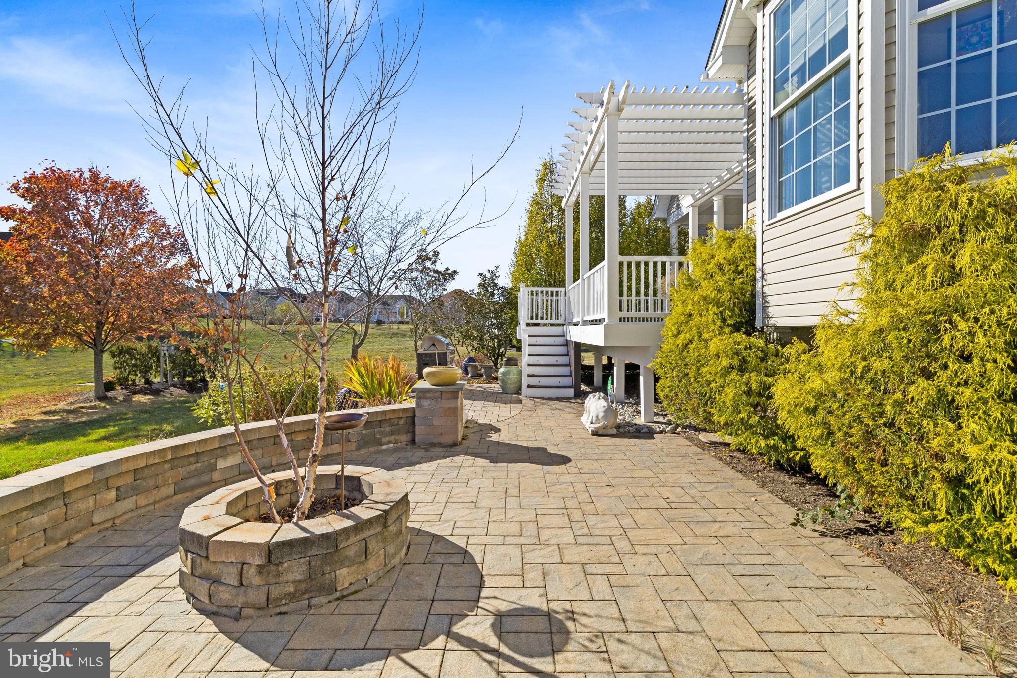 617 Regency Hills Dr