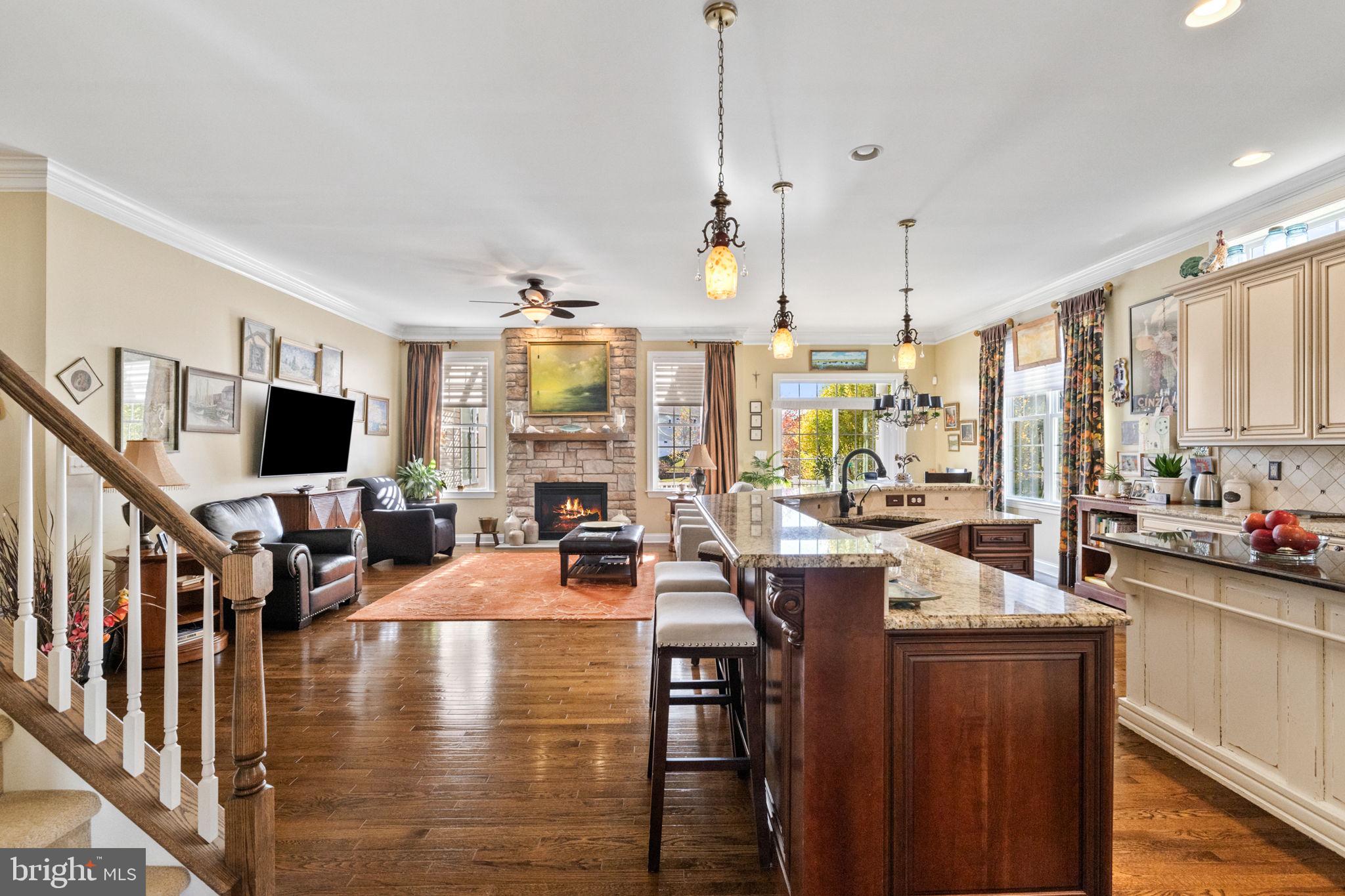 617 Regency Hills Dr