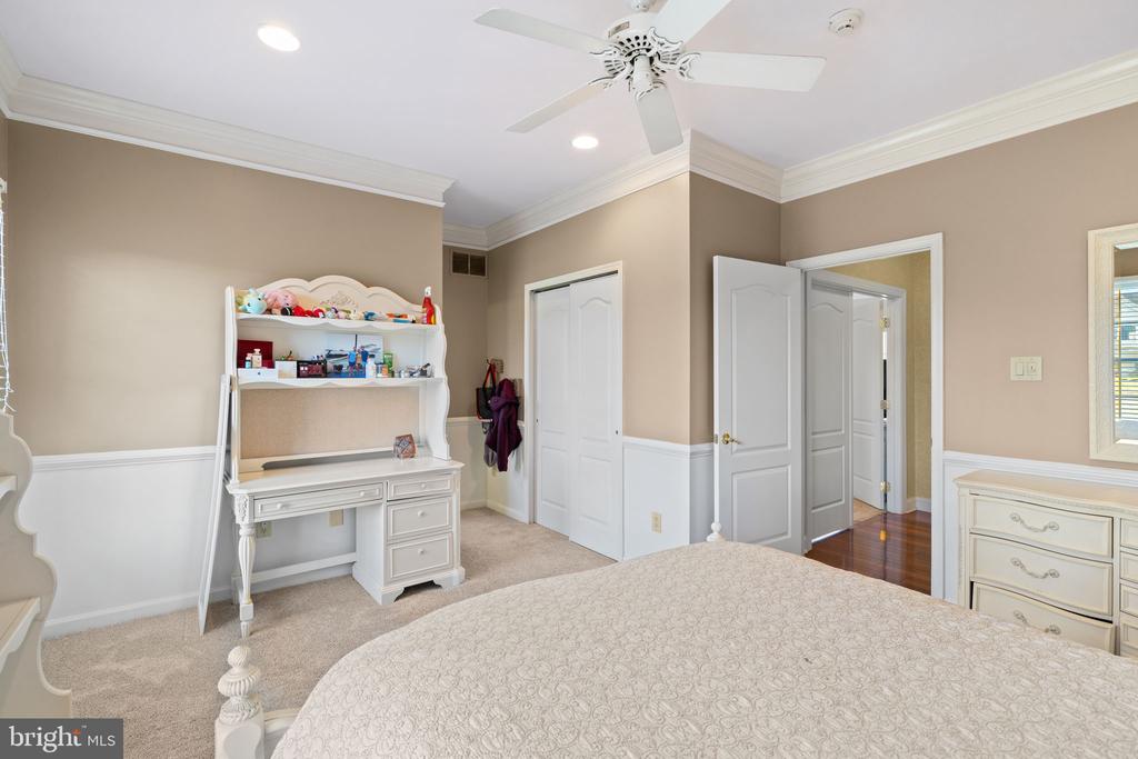 399 Highgate Drive