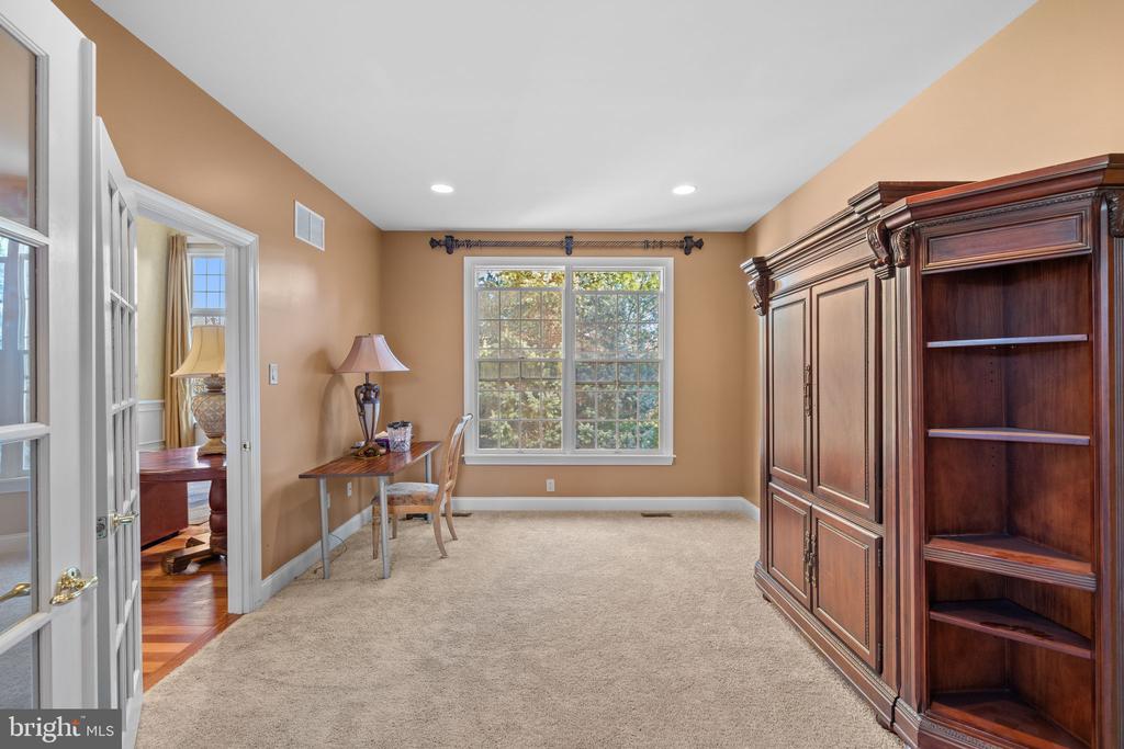 399 Highgate Drive
