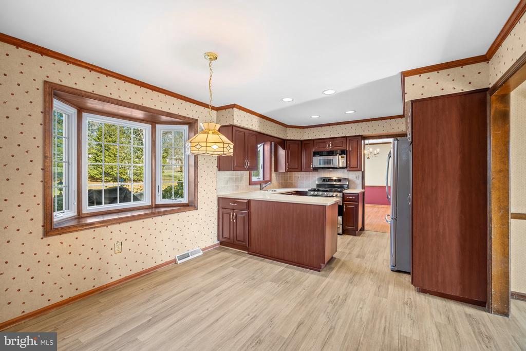 1509 Fairview Way