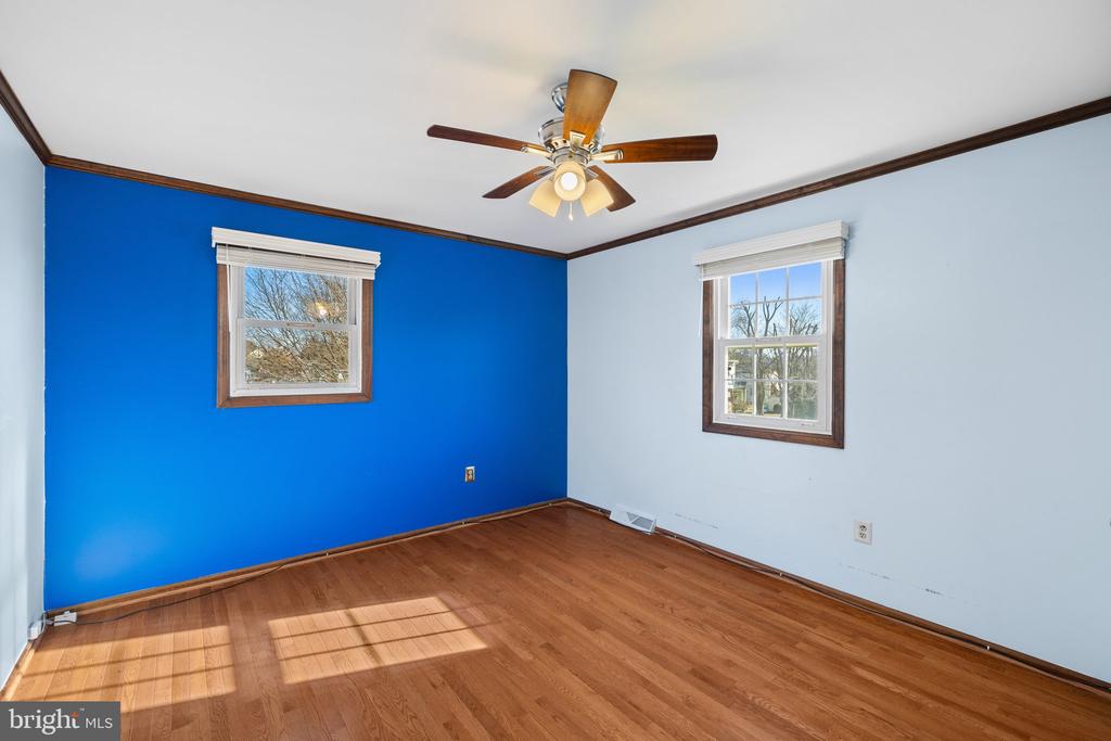 1509 Fairview Way