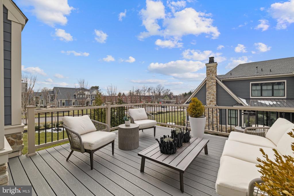 800 Grayson Ln
