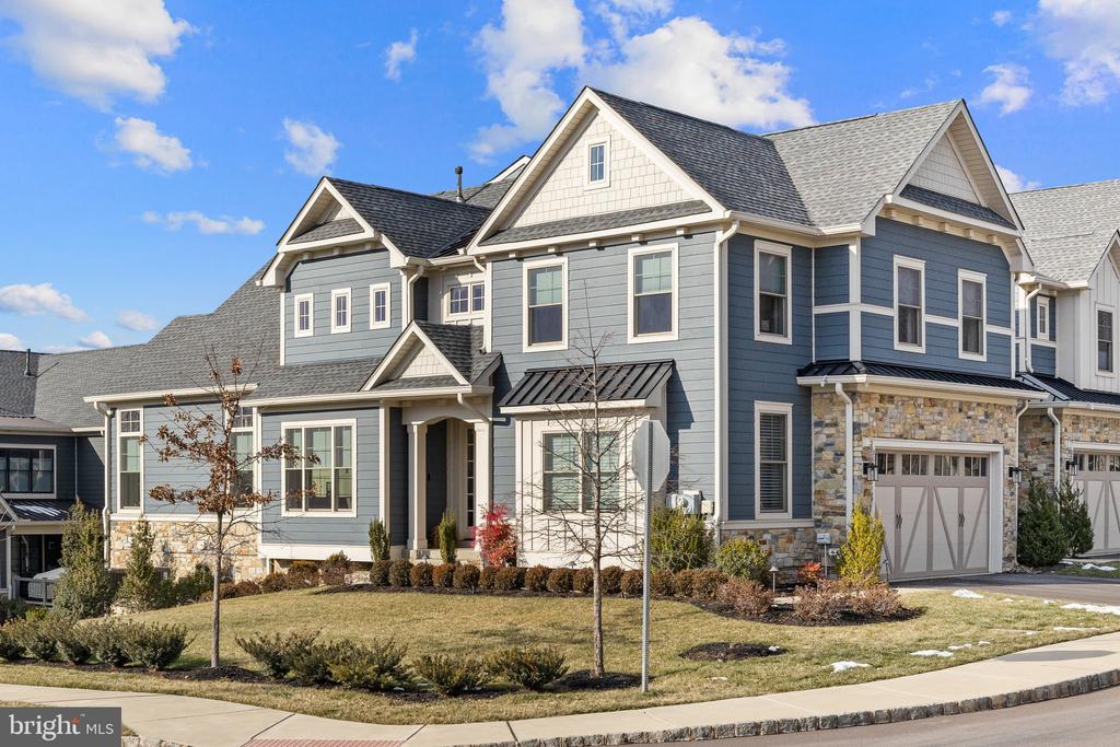 800 Grayson Ln