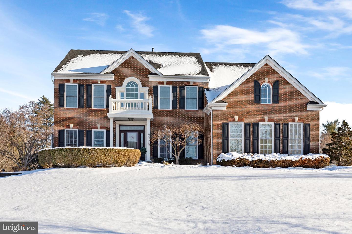 1118 Perry Ln
