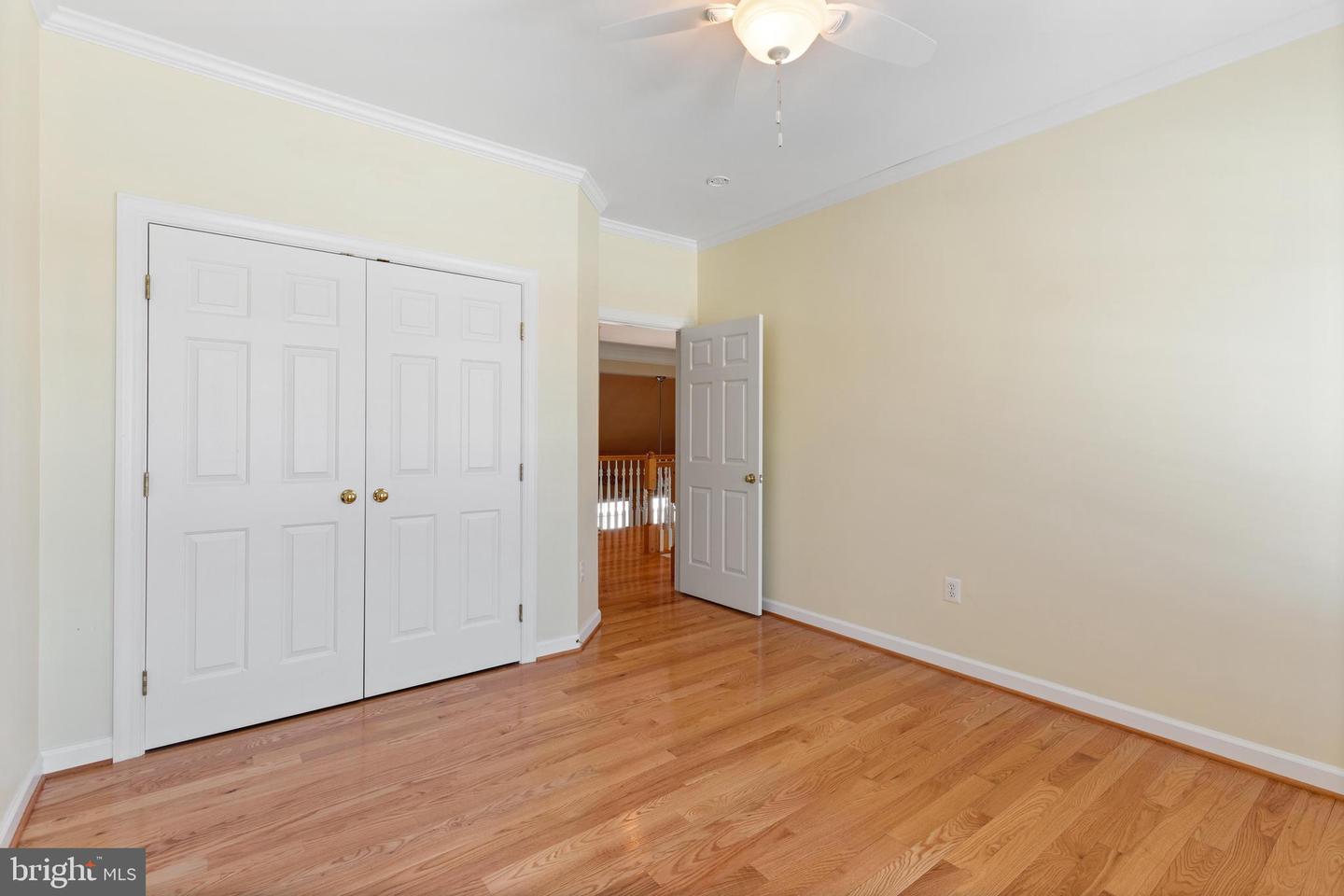 1118 Perry Ln