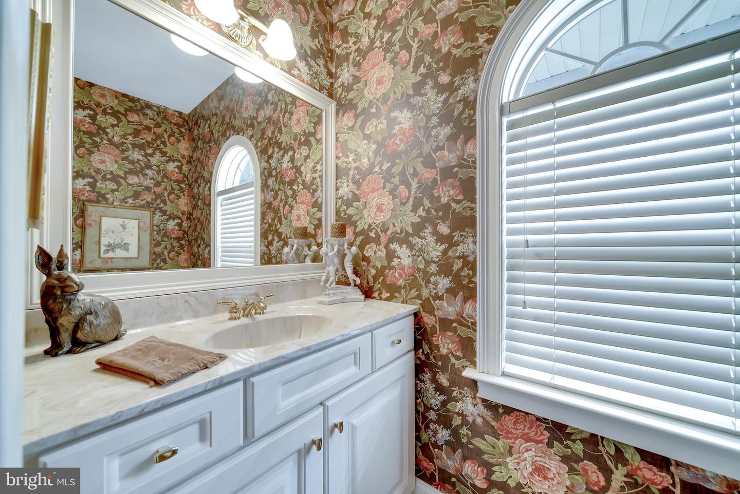537 Monticello Ln