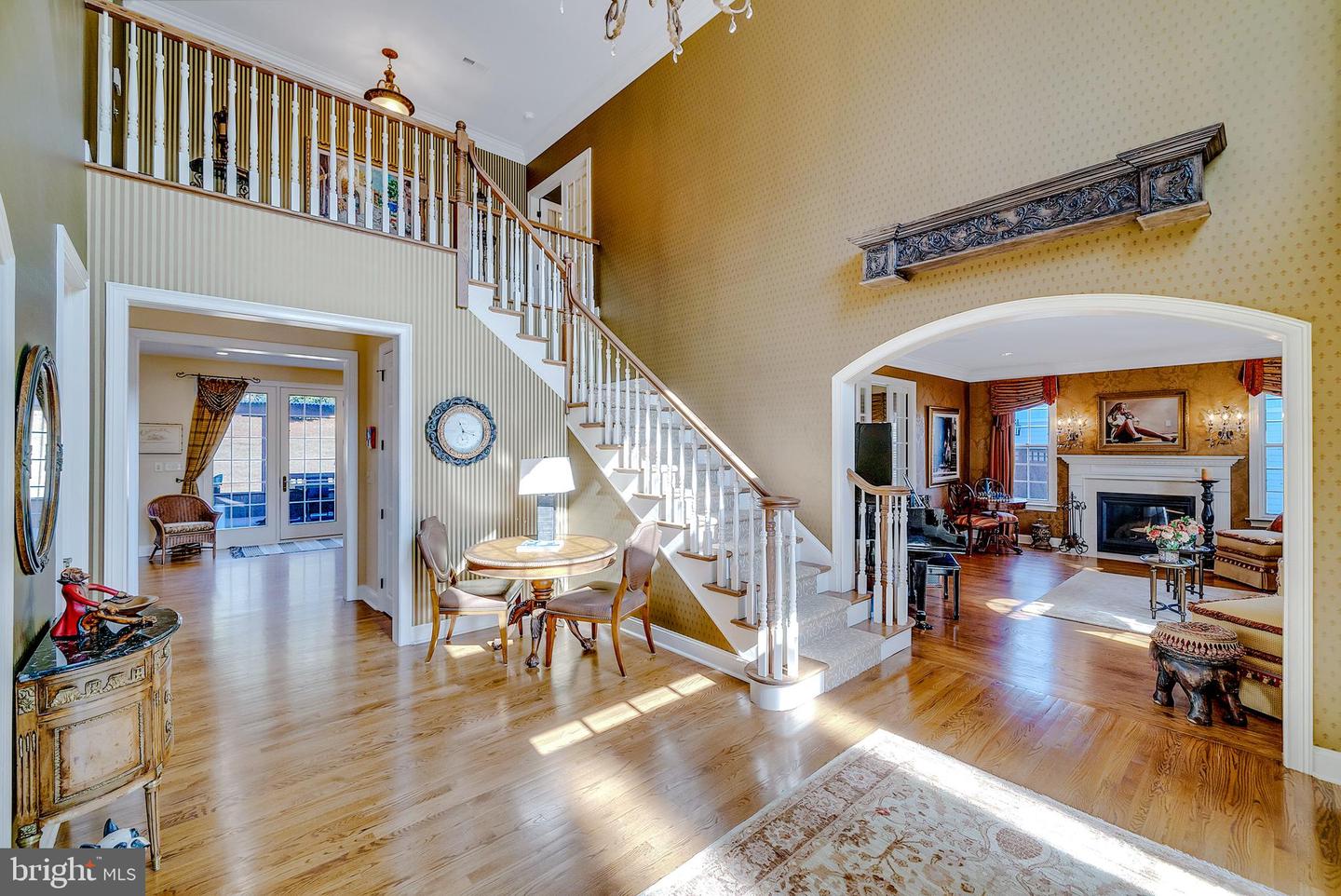 537 Monticello Ln