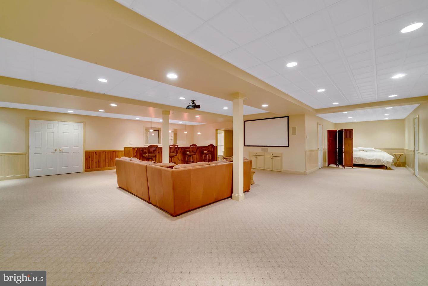 537 Monticello Ln