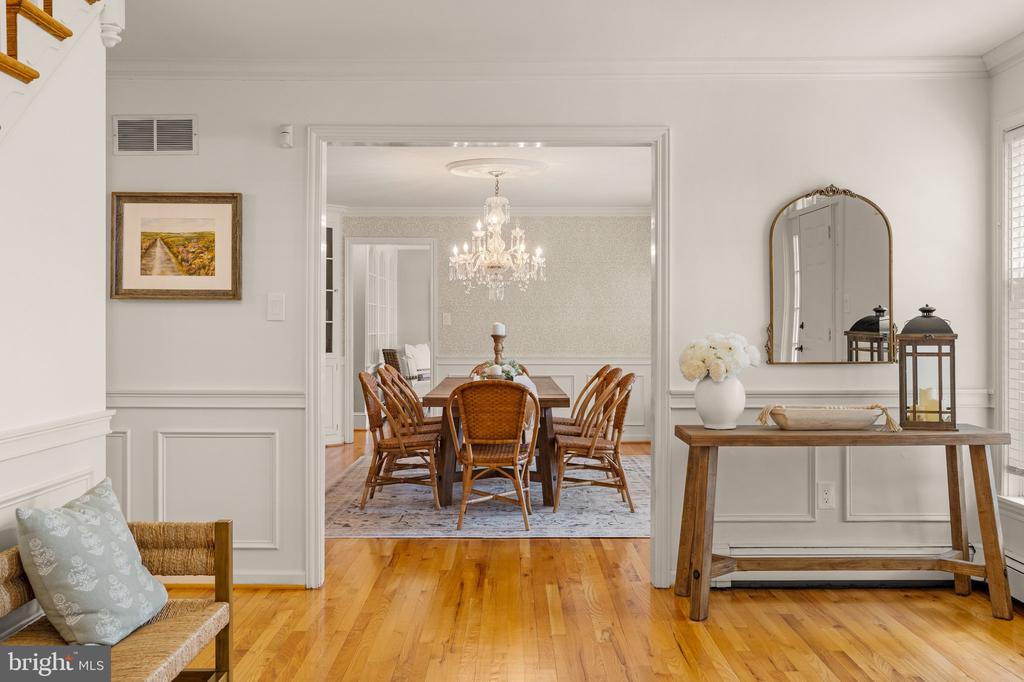1323 Gypsy Hill