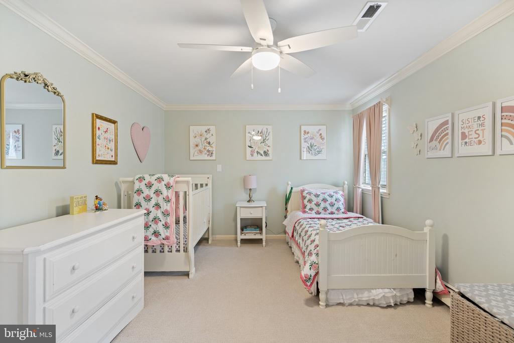 1323 Gypsy Hill