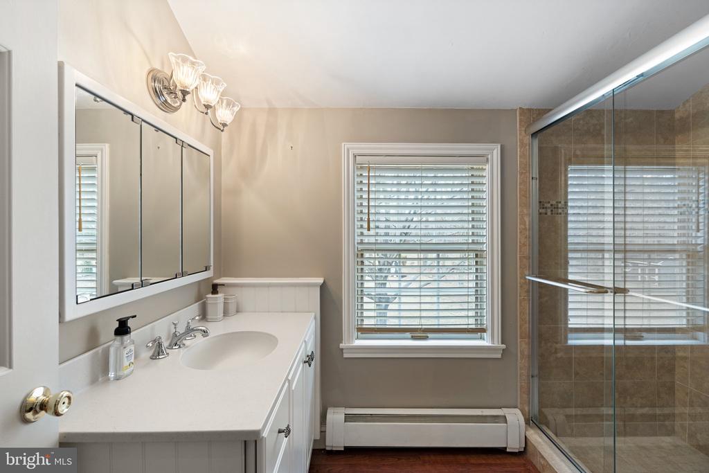 1323 Gypsy Hill