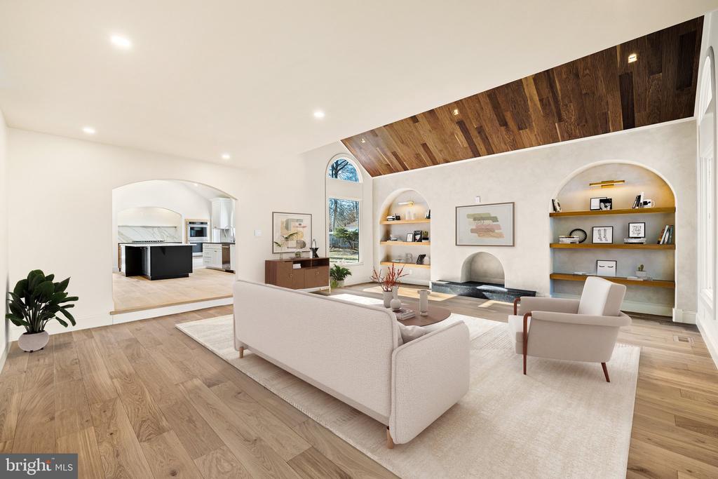 1555 Beechnut Cir
