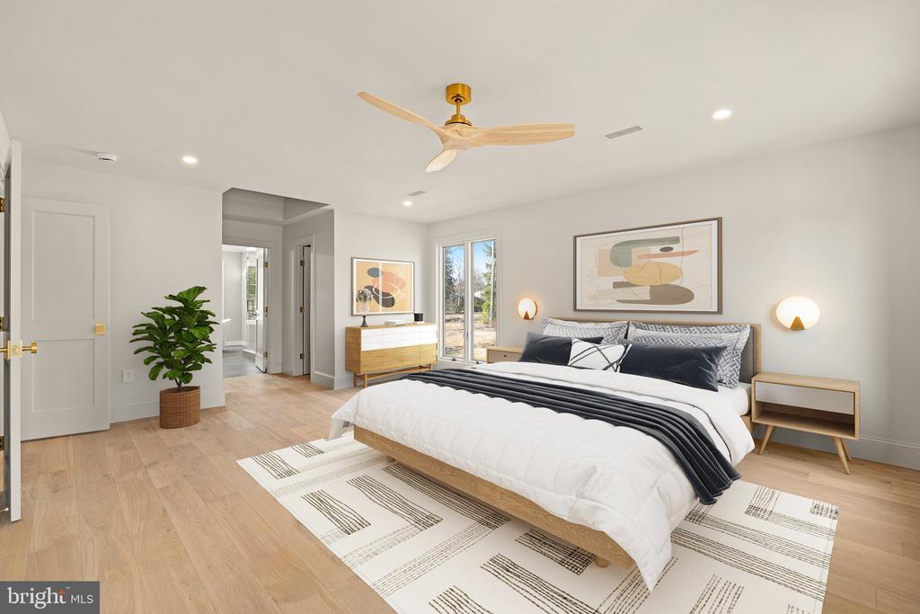 1555 Beechnut Cir
