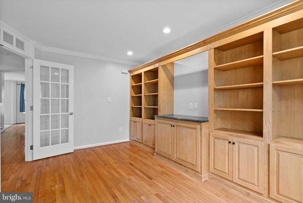 117 Shoal Creek Dr