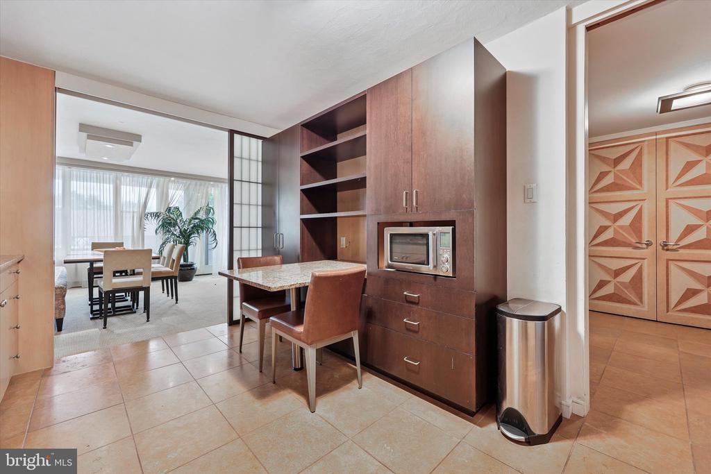 50 Belmont Ave #202